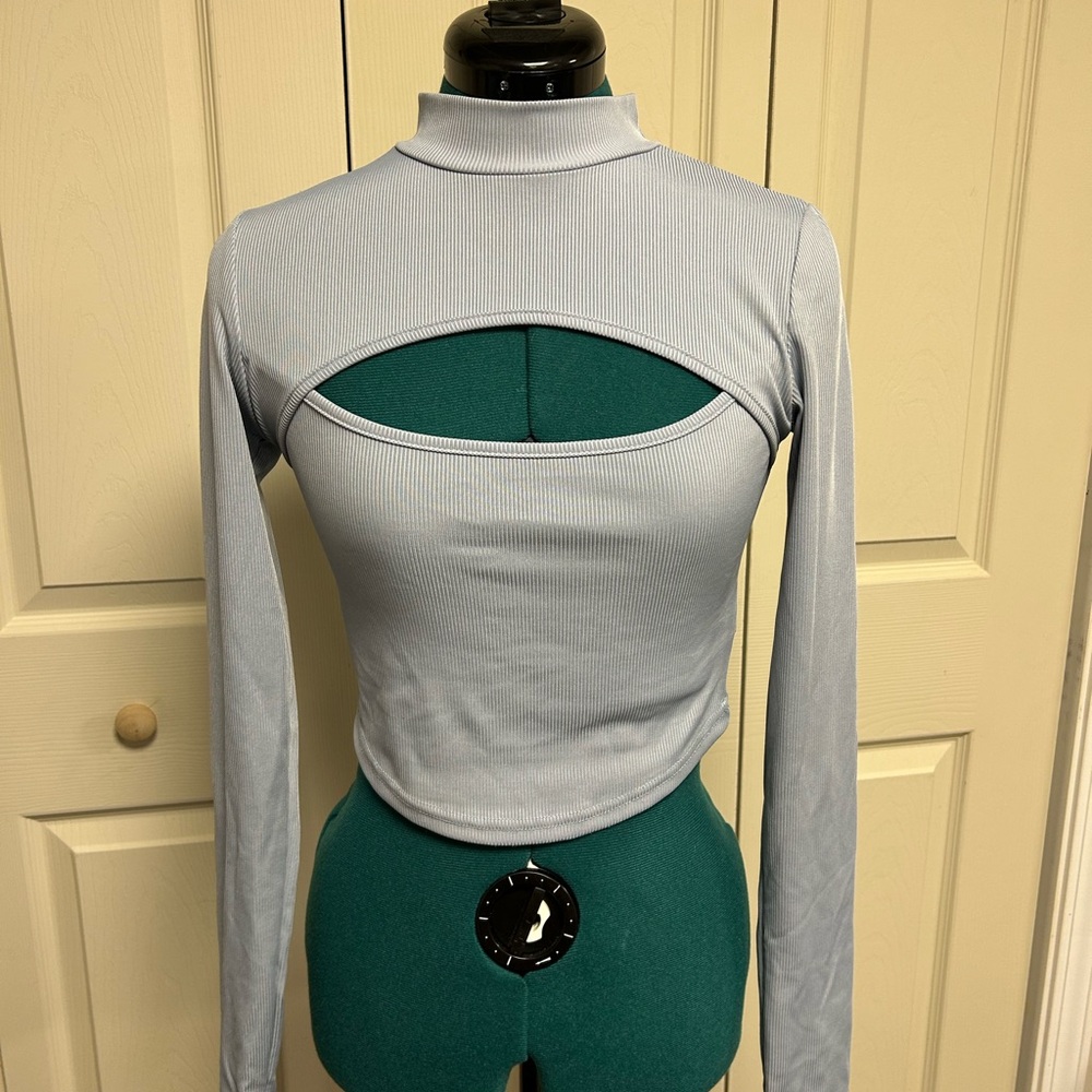 SHEIN Light Blue Cutout Crop Top